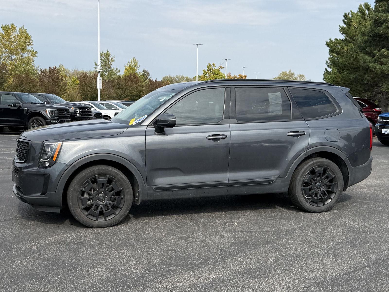 Used 2021 Gravity Gray Kia EX image 4