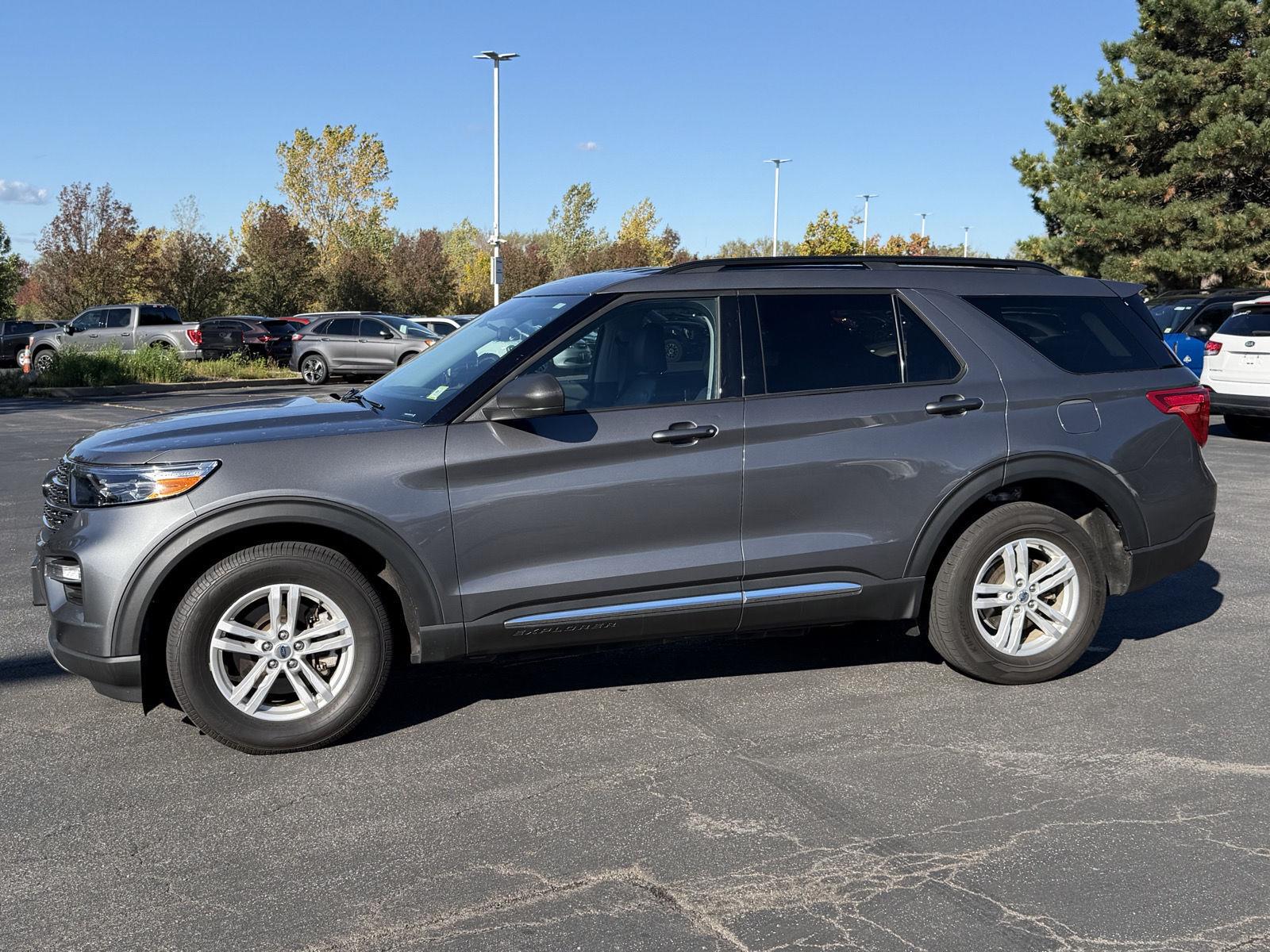 Used 2023 Carbonized Gray Ford XLT image 4