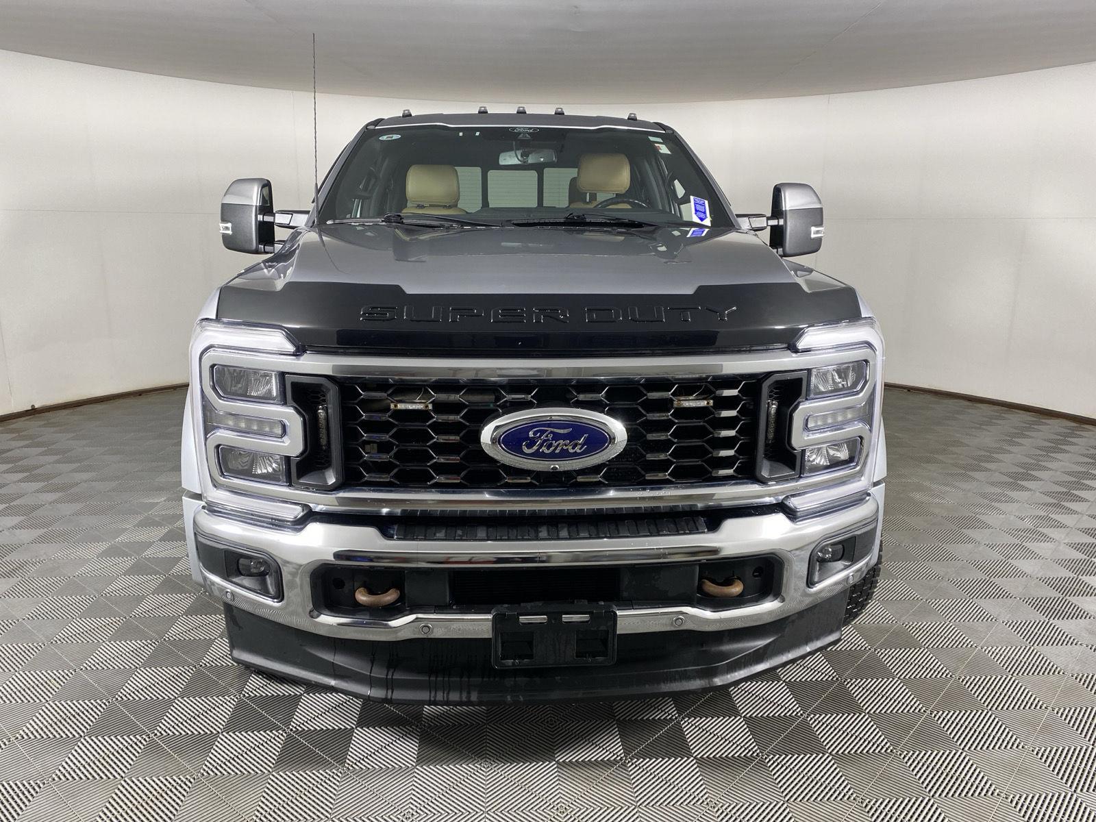 Used 2024 Iconic Silver Ford LARIAT image 2