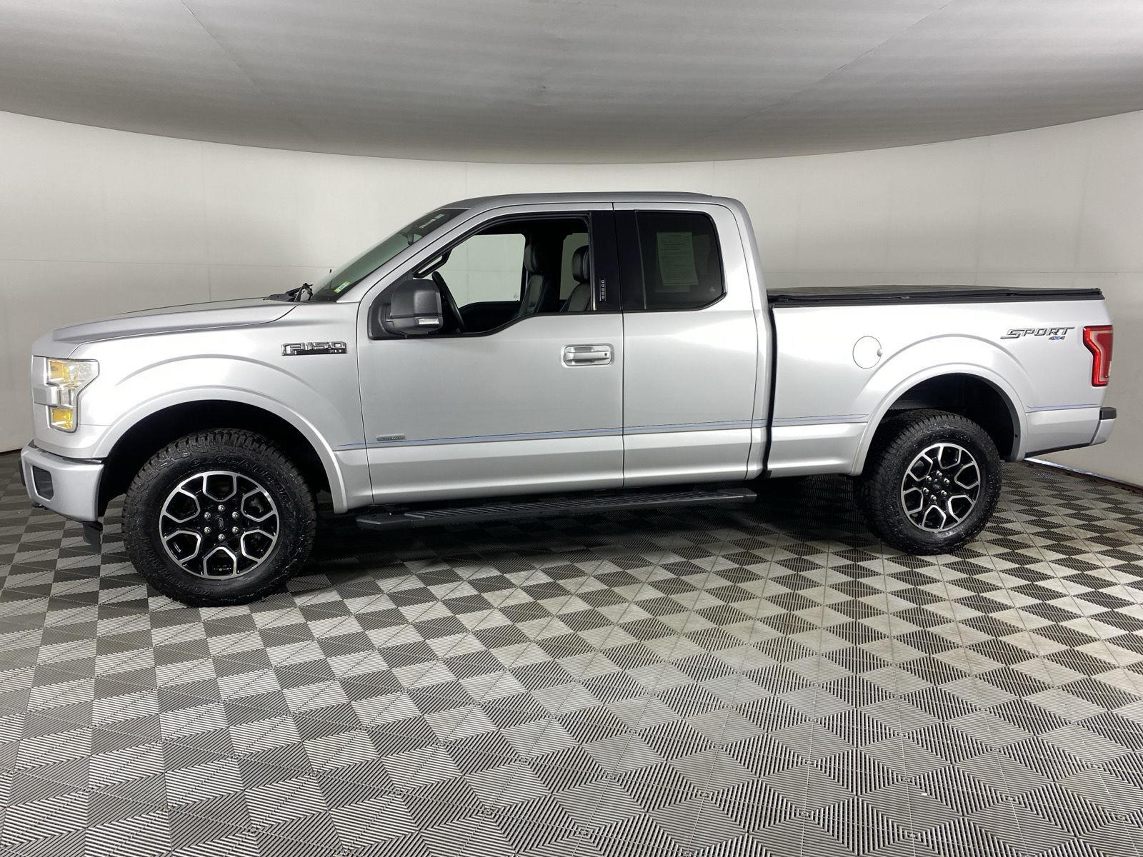 Used 2016 Ingot Silver Metallic Ford XLT image 4