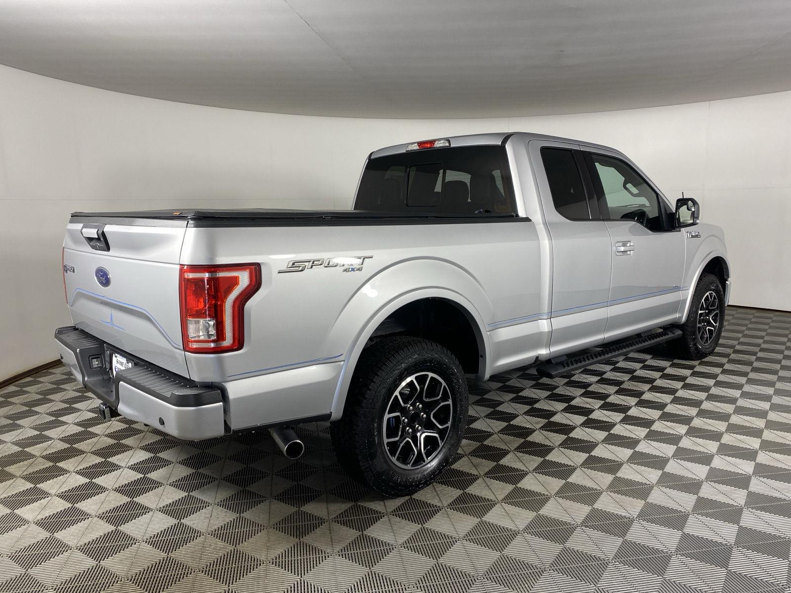 Used 2016 Ingot Silver Metallic Ford XLT image 7