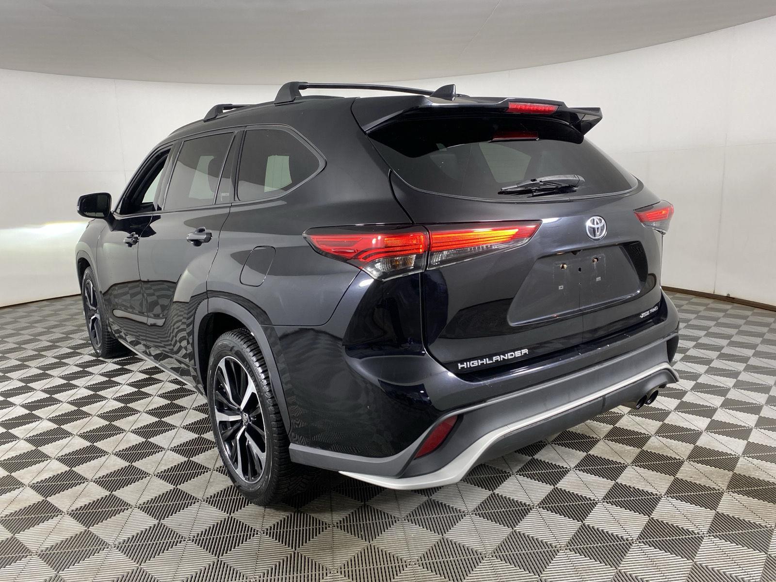 Used 2021 Midnight Black Metallic Toyota XSE image 15
