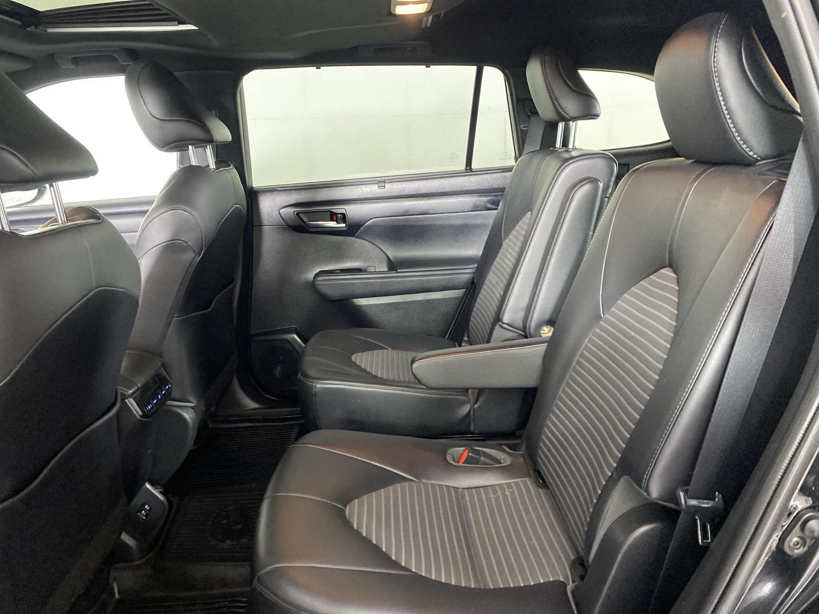 Used 2021 Midnight Black Metallic Toyota XSE image 35