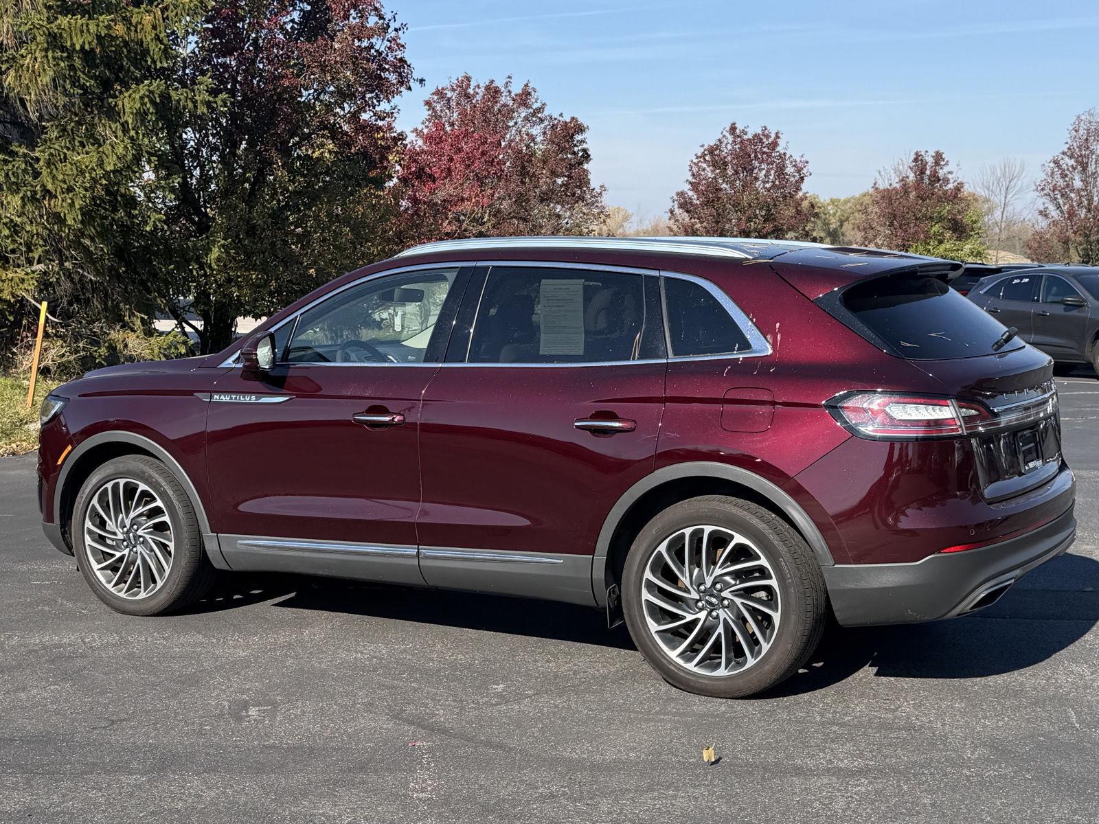 Used 2019 Burgundy Velvet Tinted Clearcoat Lincoln Reserve image 5