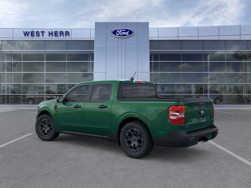 New 2025 Green Ford XLT image 4