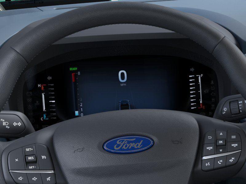 New 2025 Green Ford XLT image 13