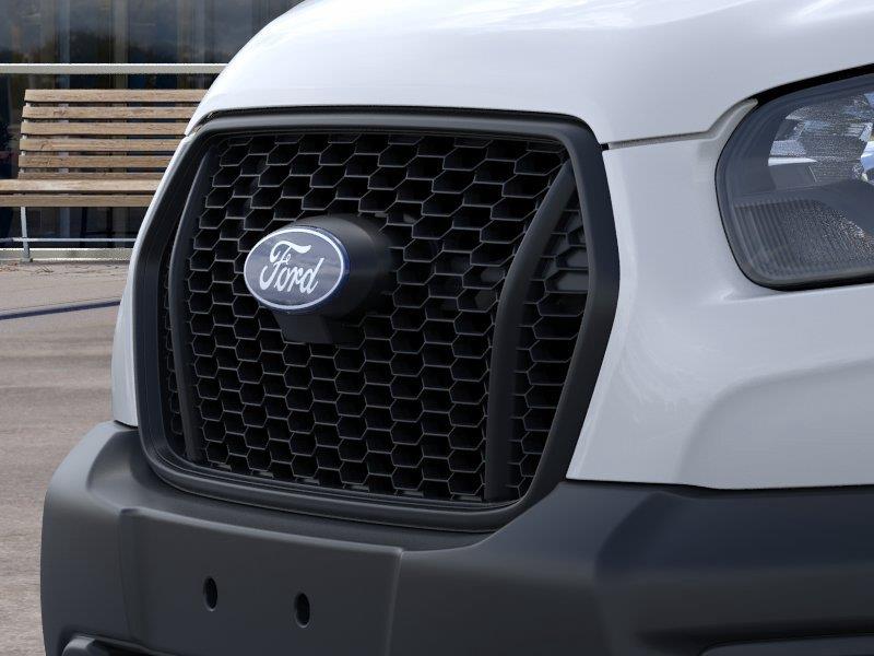 New 2026 Oxford White Ford Base image 17