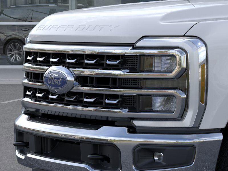 New 2026 Oxford White Ford Lariat image 17