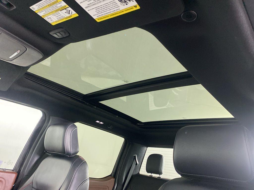 Used 2022 Agate Black Ford LARIAT image 28