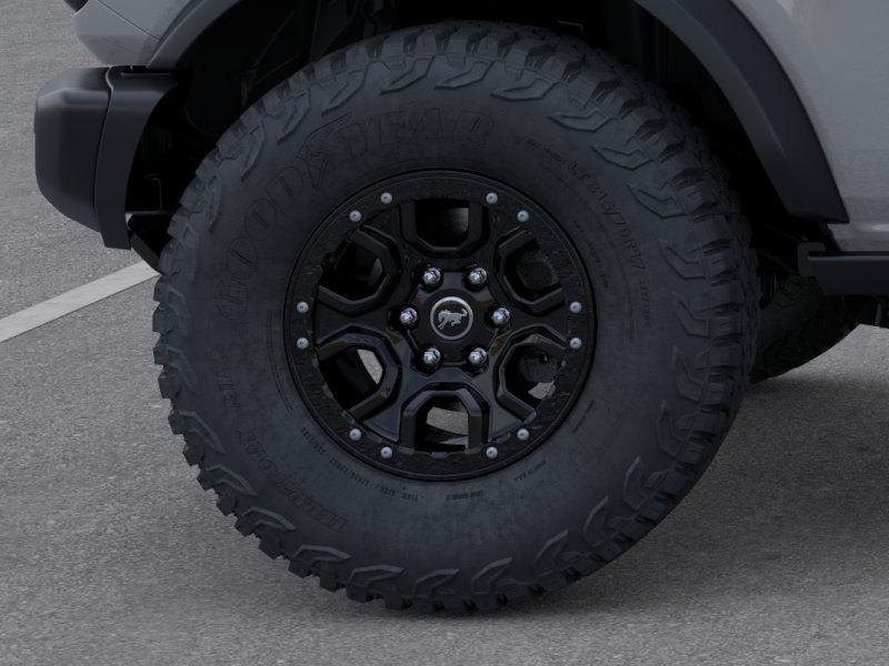 New 2026 Avalanche Gray Ford Badlands image 21