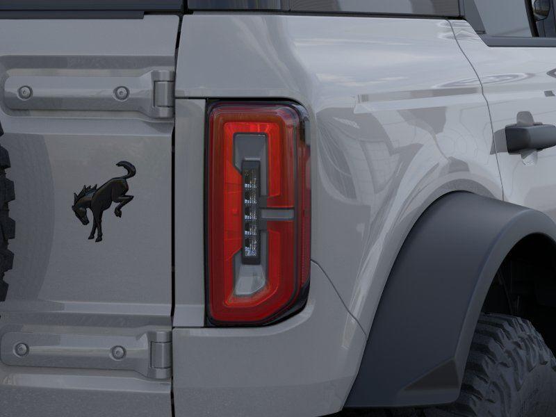 New 2026 Avalanche Gray Ford Badlands image 23