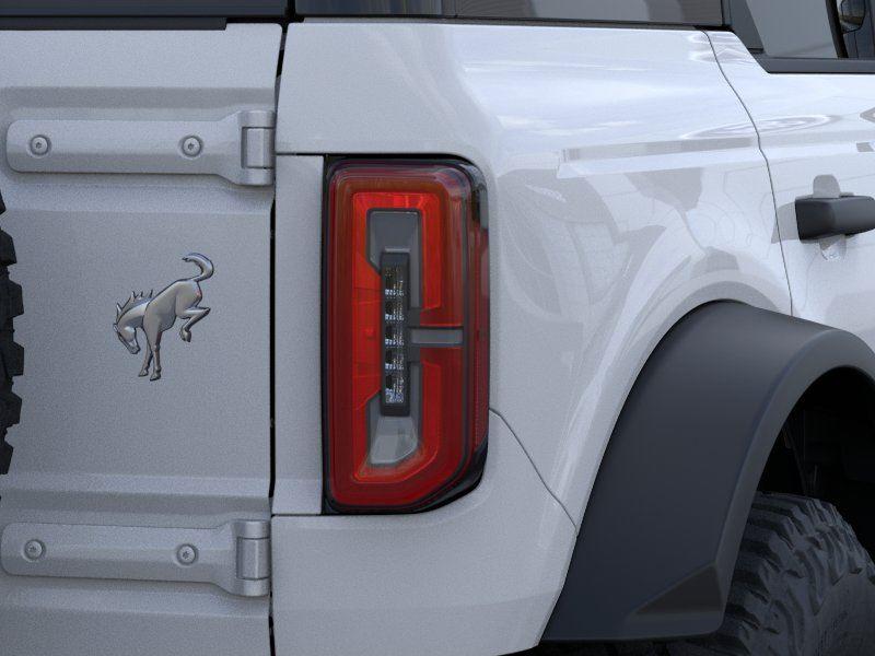 New 2026 Oxford White Ford Badlands image 23
