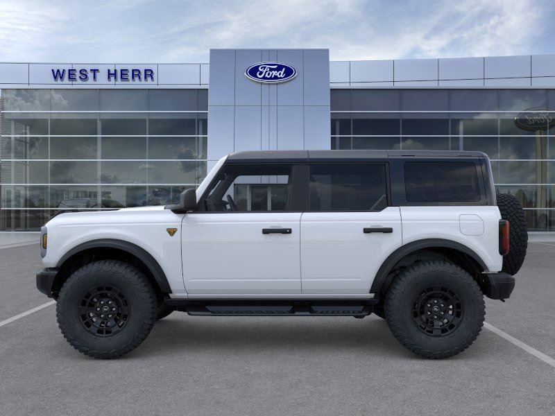 New 2026 Oxford White Ford Badlands image 3