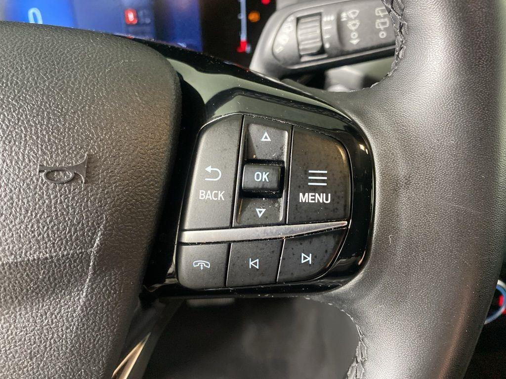Used 2023 Cinnabar Red Ford Active image 17