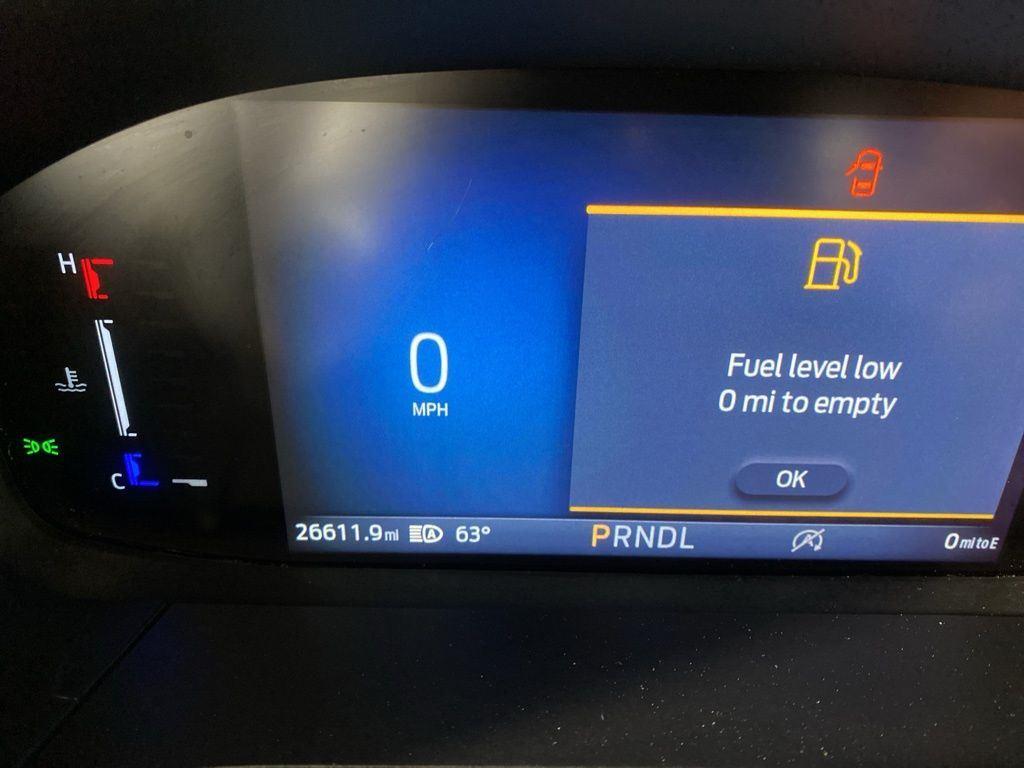 Used 2023 Cinnabar Red Ford Active image 18