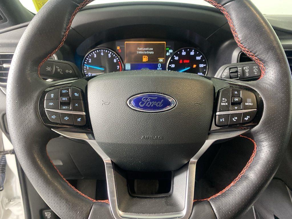 Certified Used 2023 White Metallic Ford ST-Line image 17