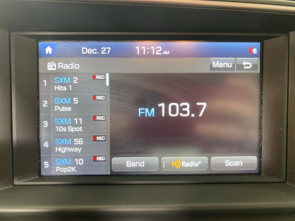 Used 2019 Silver Hyundai Value Edition image 22