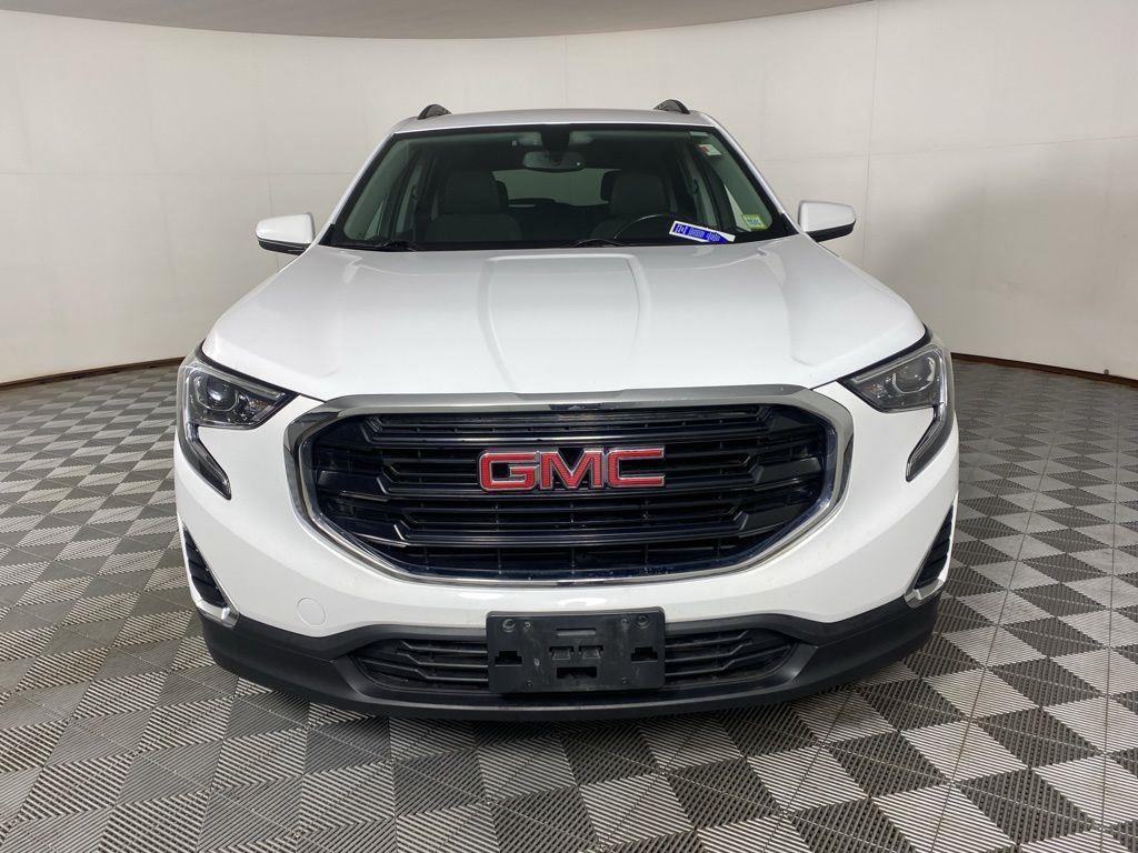 Used 2019 Summit White GMC SLE image 2