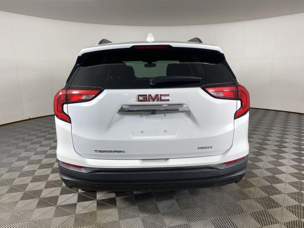 Used 2019 Summit White GMC SLE image 8