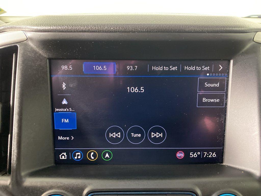 Used 2019 Summit White GMC SLE image 19