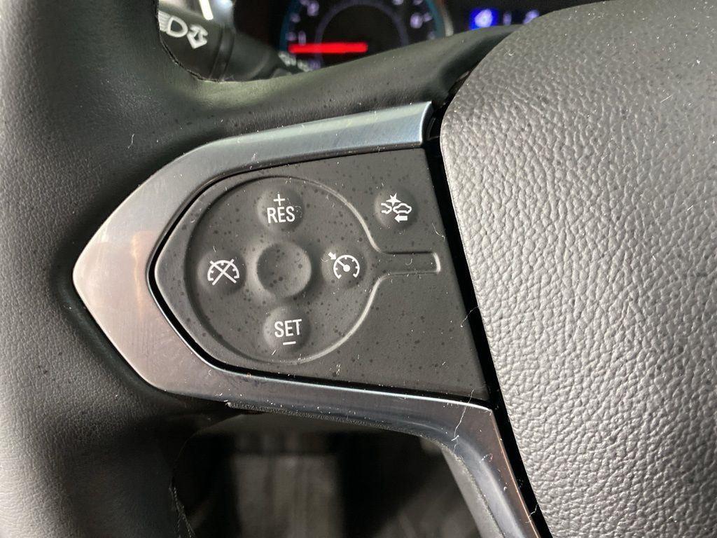 Used 2023 Summit White Chevrolet LT image 17