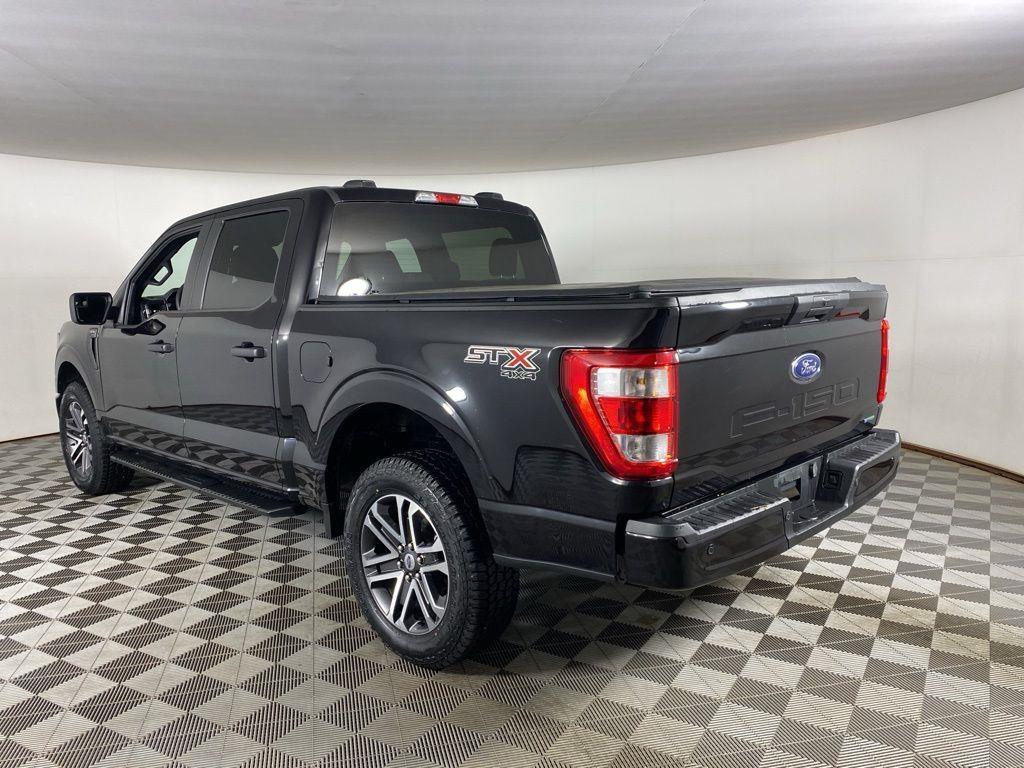 Used 2023 Black Metallic Ford XL image 10