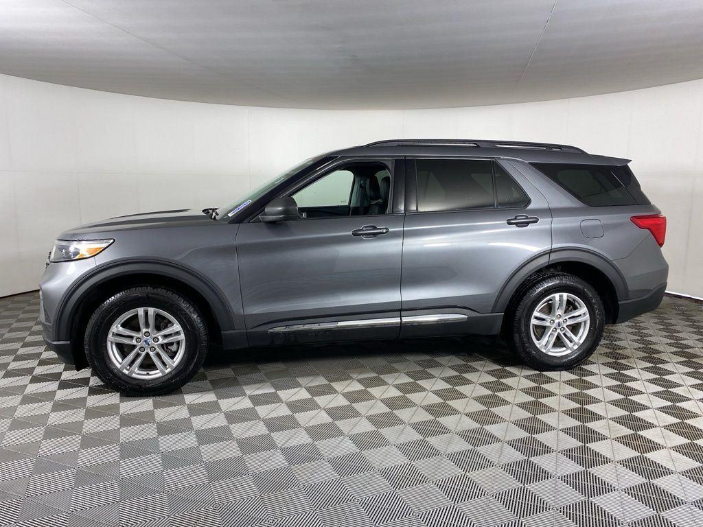 Used 2022 Gray Metallic Ford XLT image 6