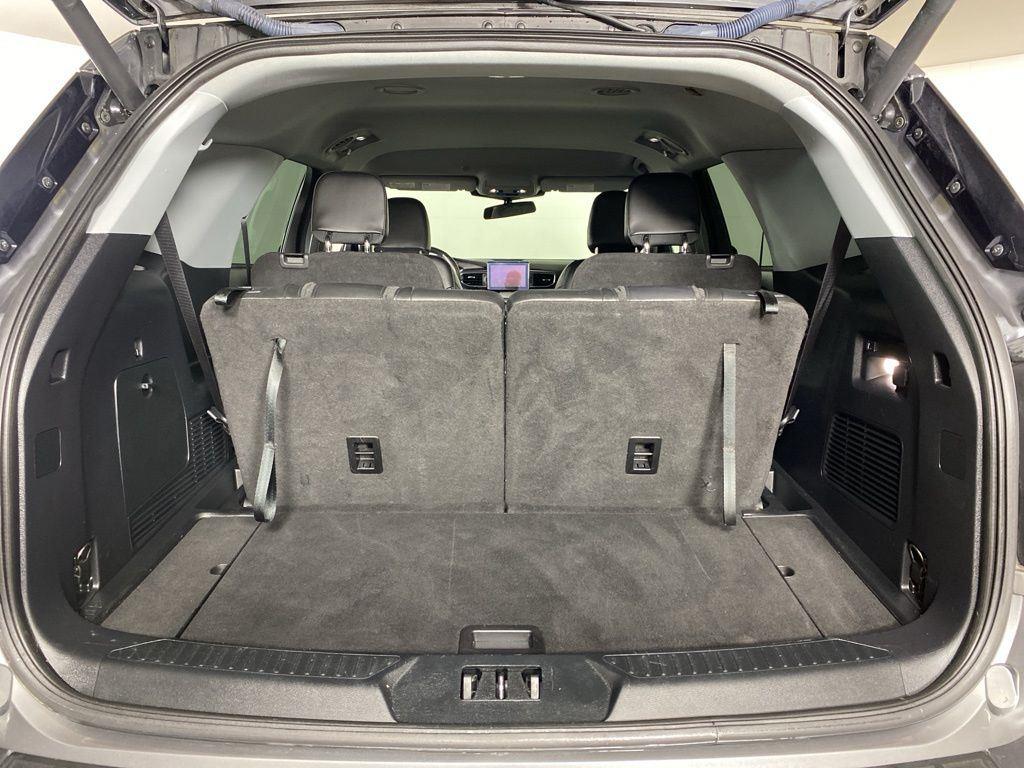 Used 2022 Gray Metallic Ford XLT image 27