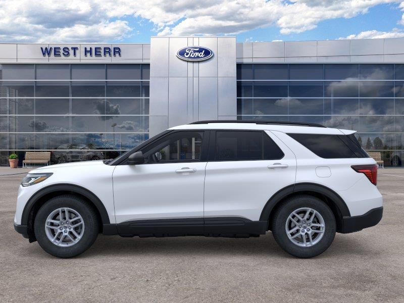 New 2026 Star White Metallic Tri-Coat Ford Active image 4