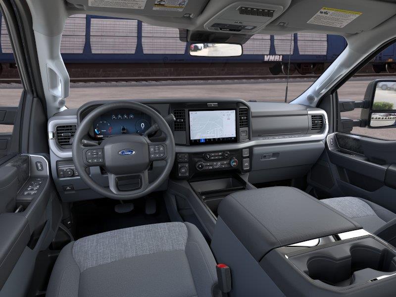 New 2026 Avalanche Gray Ford XLT image 9