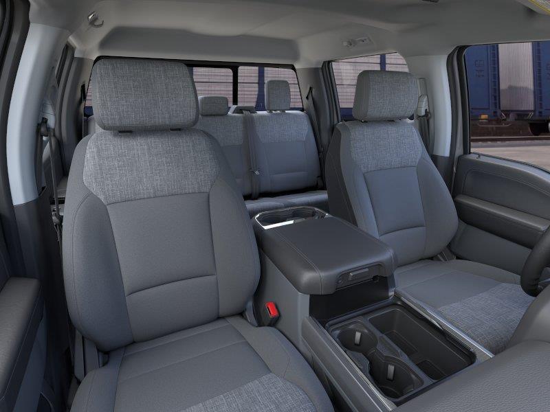 New 2026 Avalanche Gray Ford XLT image 10
