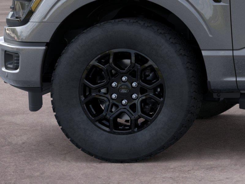 New 2026 Carbonized Gray Ford XLT image 19