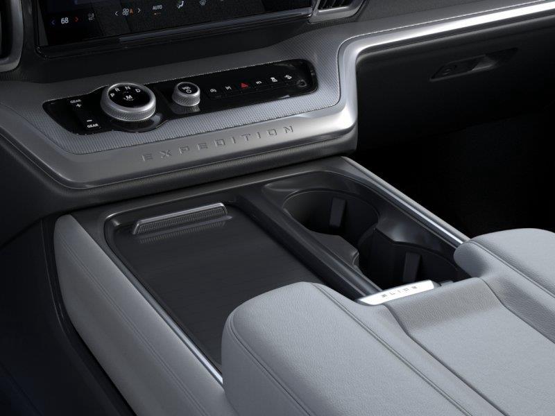 New 2026 Star White Metallic Tri-Coat Ford Active image 15