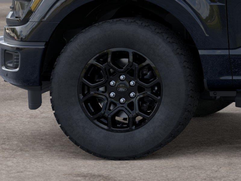 New 2026 Agate Black Ford XLT image 19