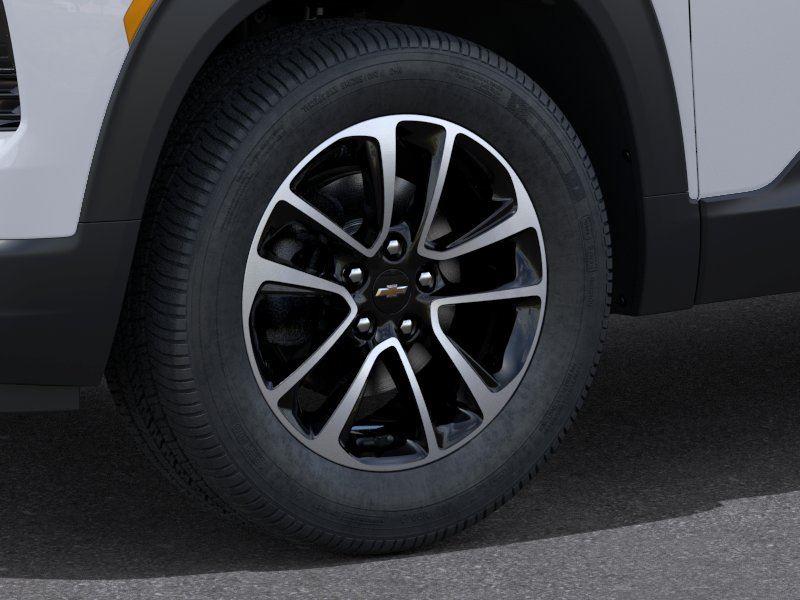 New 2026 Summit White Chevrolet LT image 9