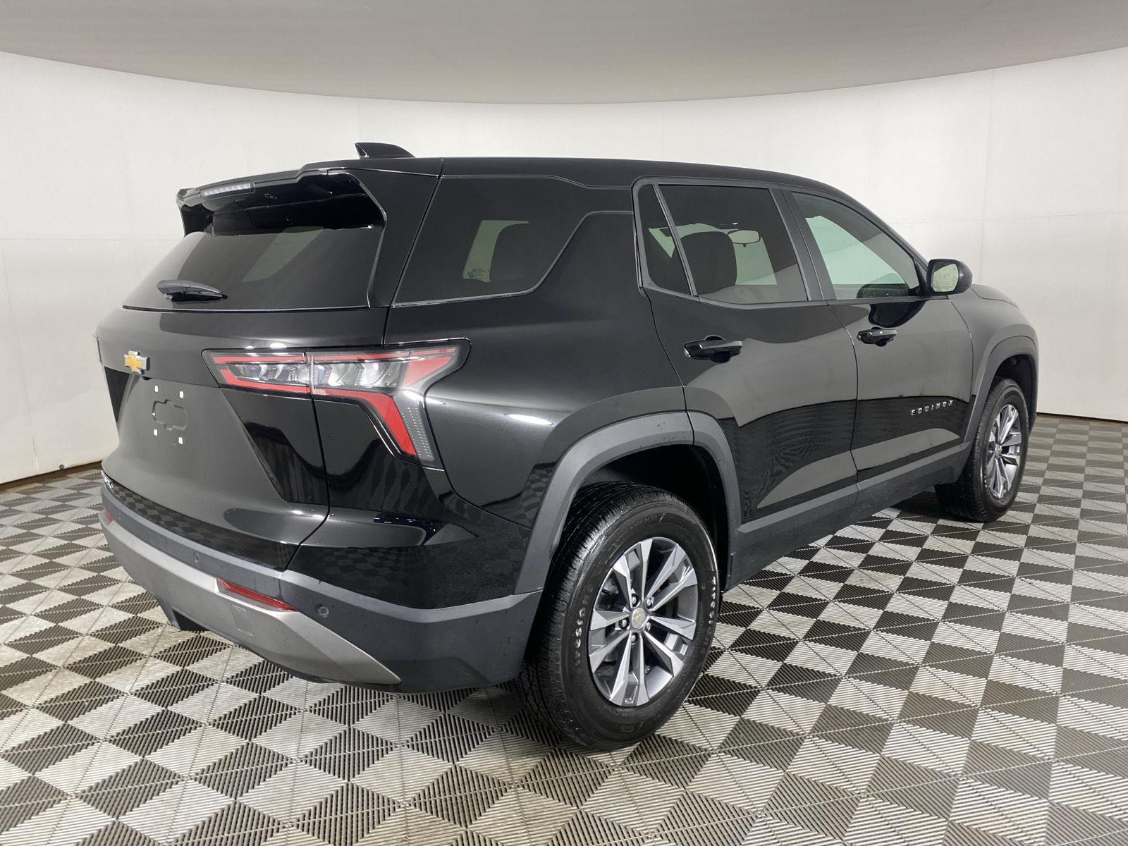 Used 2026 Black Metallic Chevrolet LT image 7