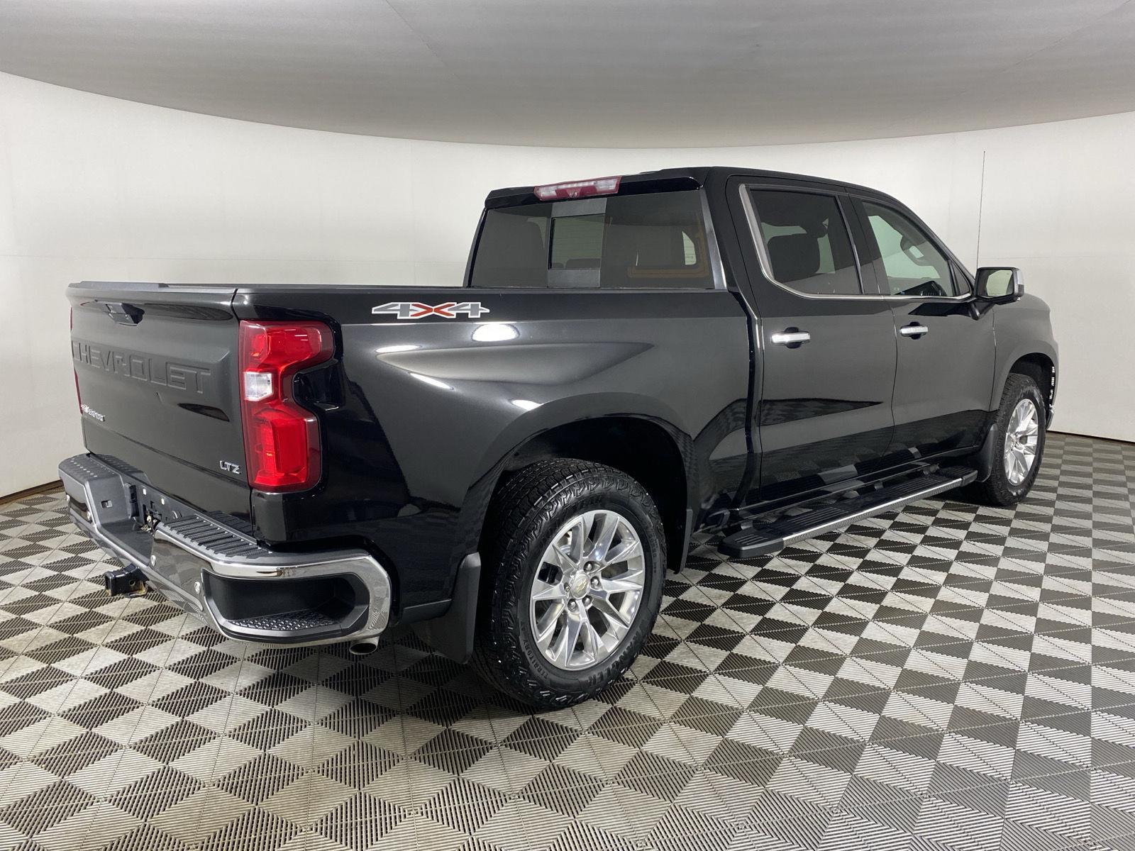 Used 2021 Black Metallic Chevrolet LTZ image 7