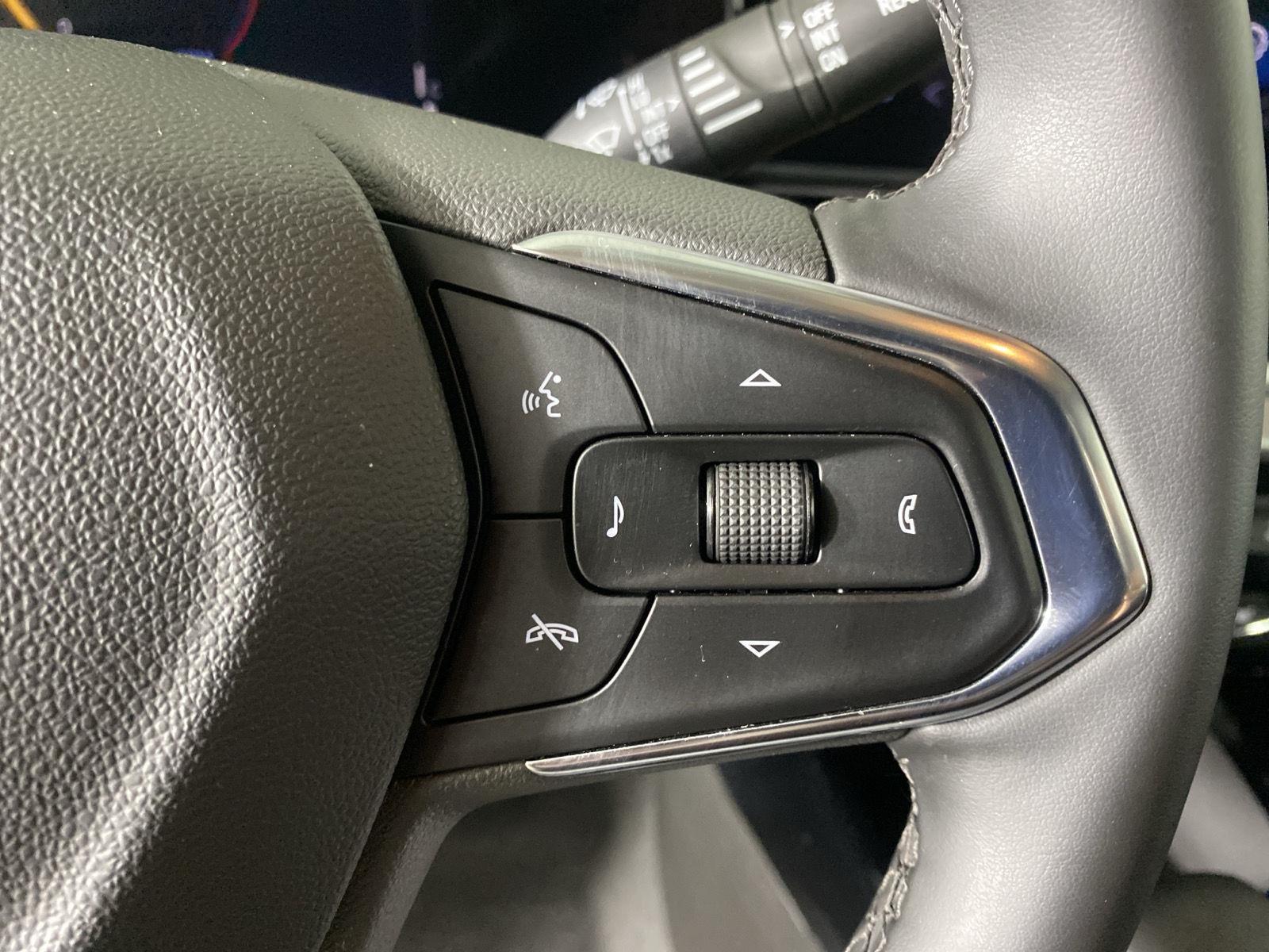 Used 2025 Cypress Chevrolet LT image 14