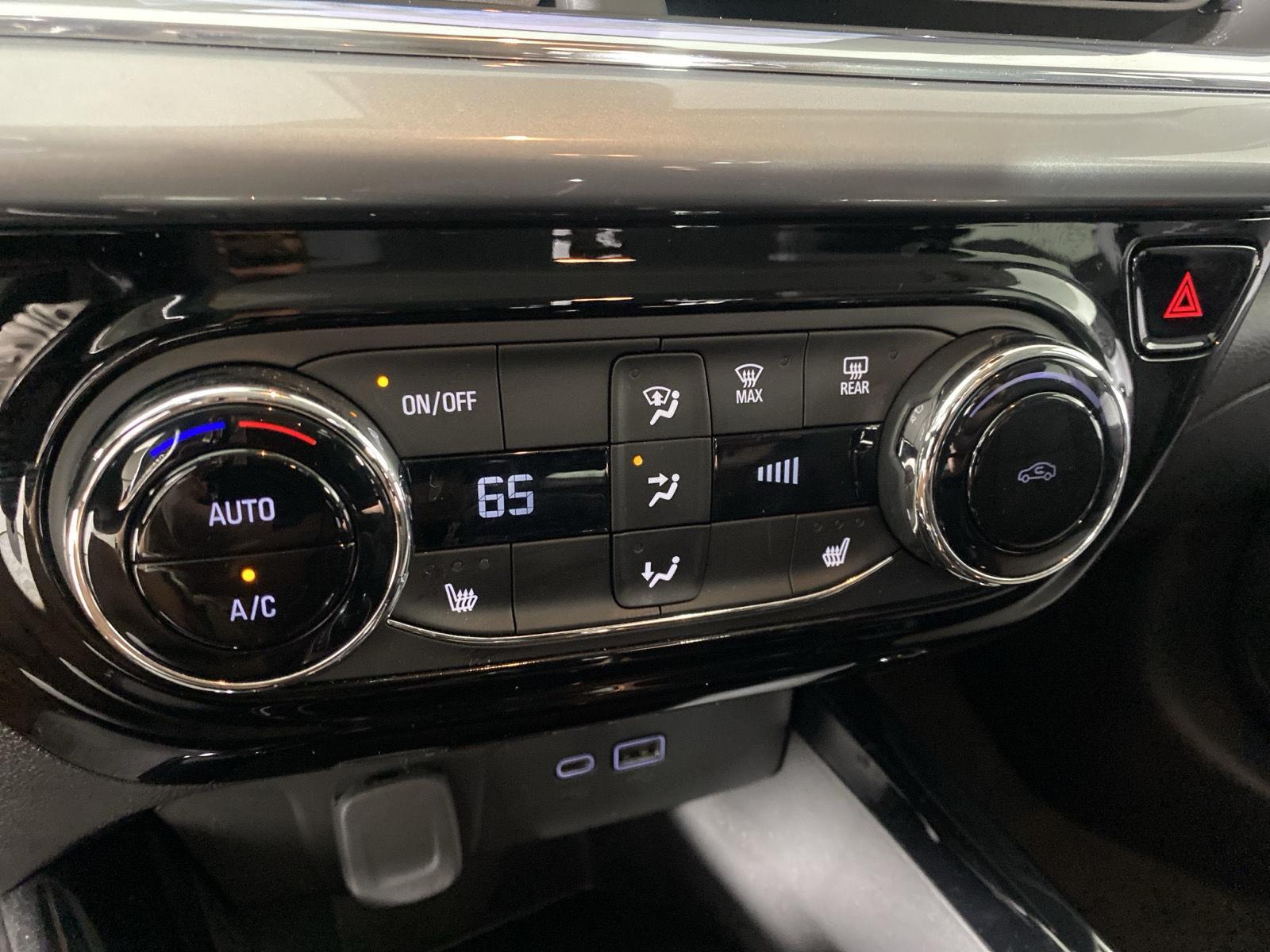 Used 2025 Cypress Chevrolet LT image 18