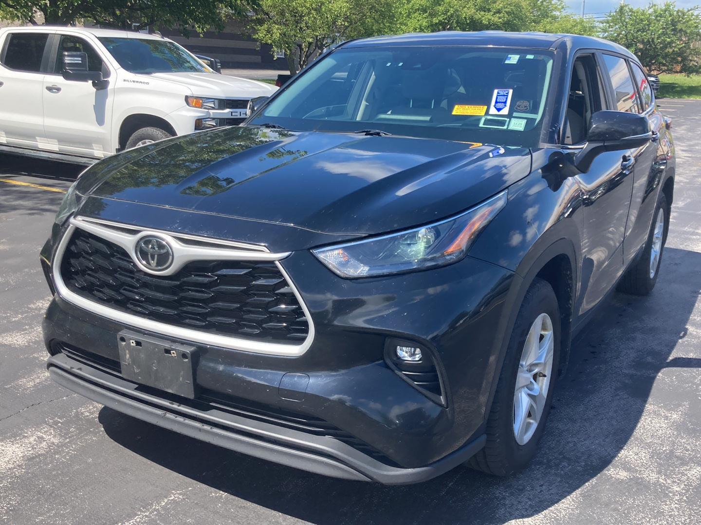 Used 2023 Midnight Black Metallic Toyota LE image 3