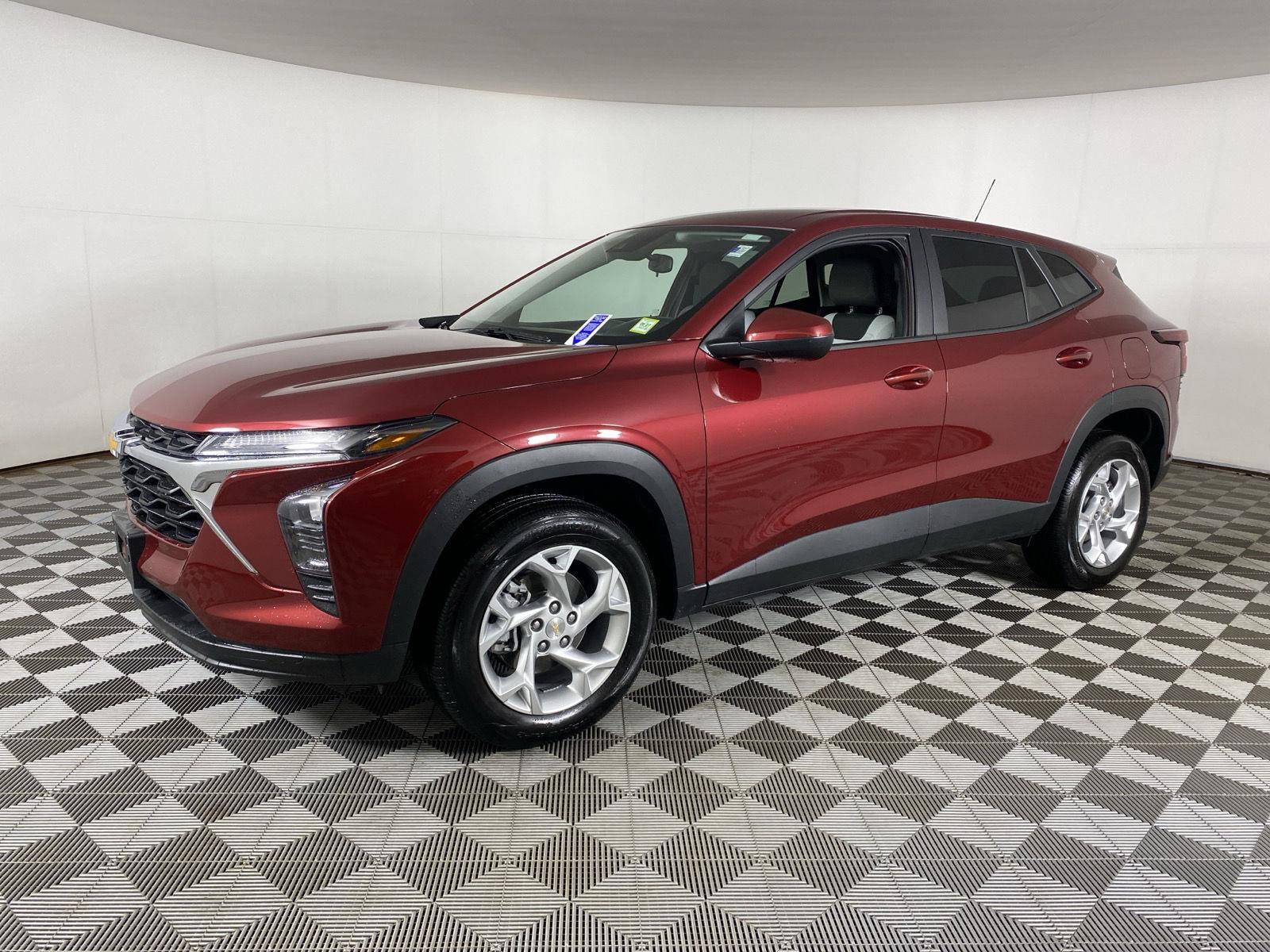 Used 2025 Crimson Metallic Chevrolet LS image 3
