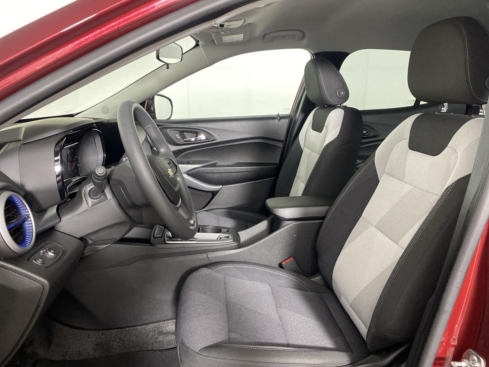 Used 2025 Crimson Metallic Chevrolet LS image 10