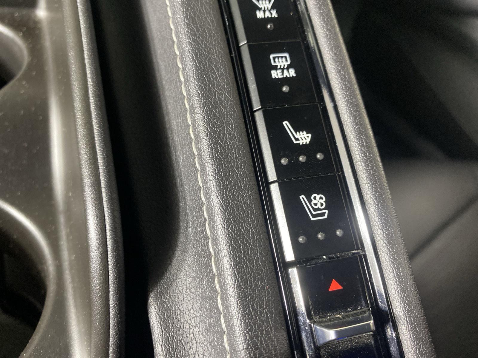 Used 2022 Amplify Orange Tintcoat Chevrolet 2LT image 21