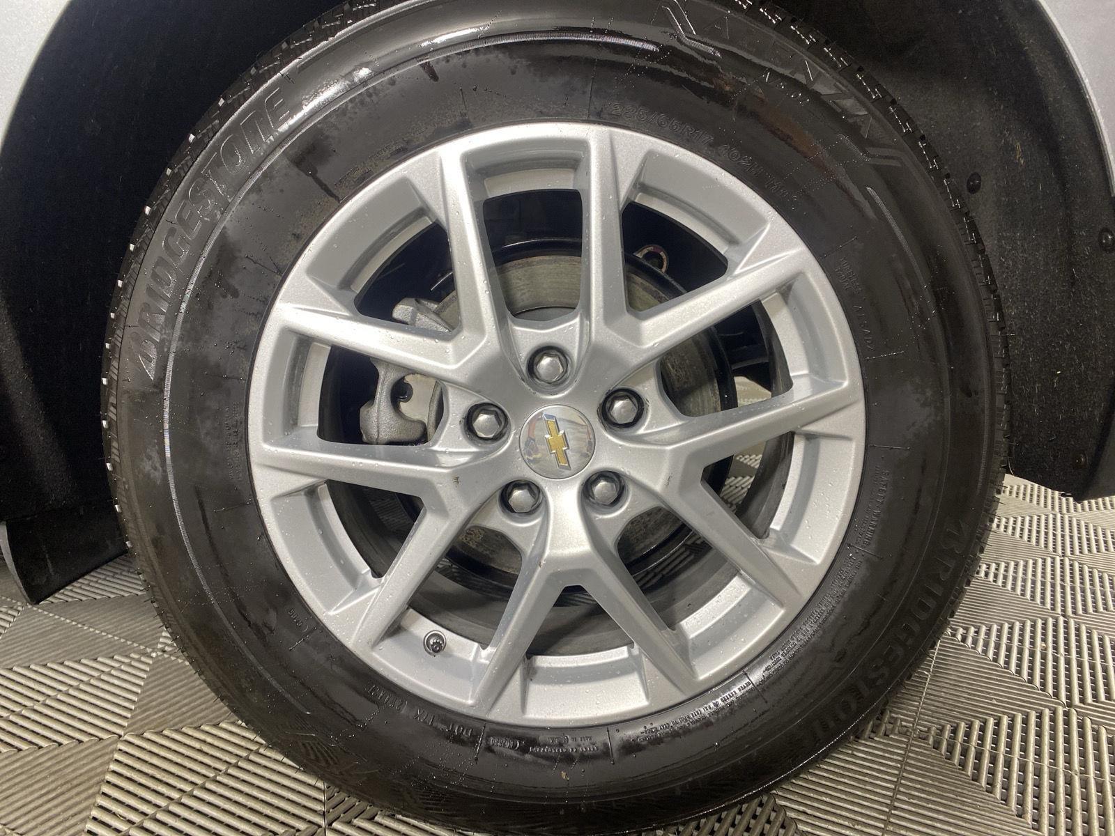 Used 2024 Sterling Gray Metallic Chevrolet LT image 9