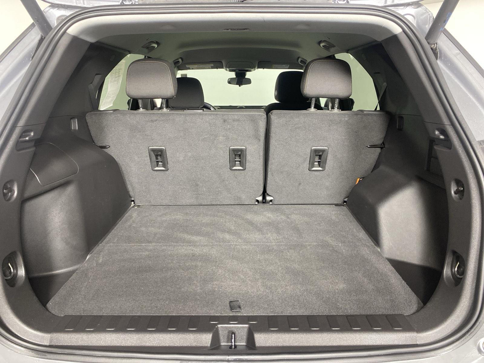 Used 2024 Sterling Gray Metallic Chevrolet LT image 25