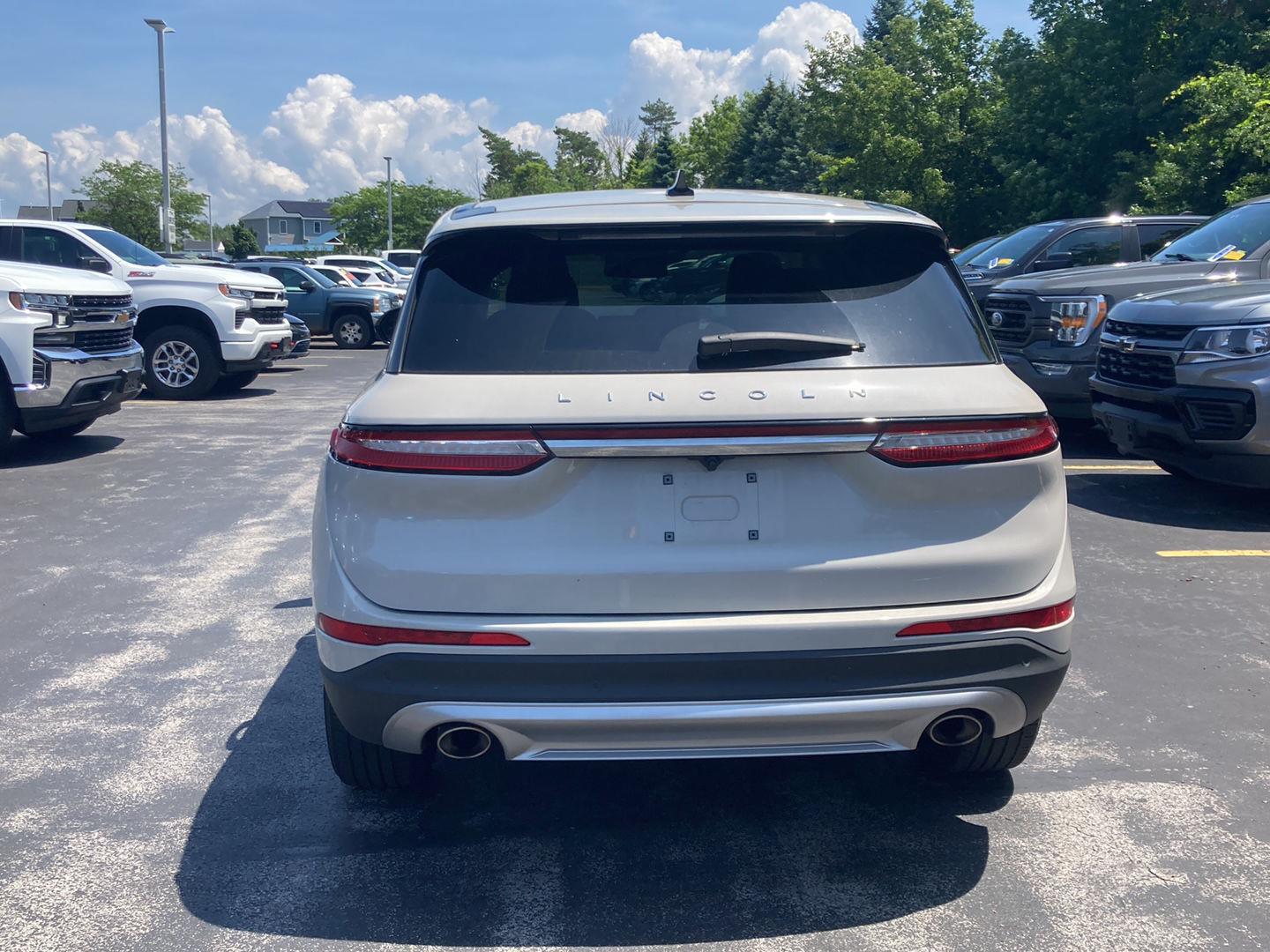 Used 2023 Ceramic Pearl Metallic Tinted Clearcoat Lincoln Standard image 6