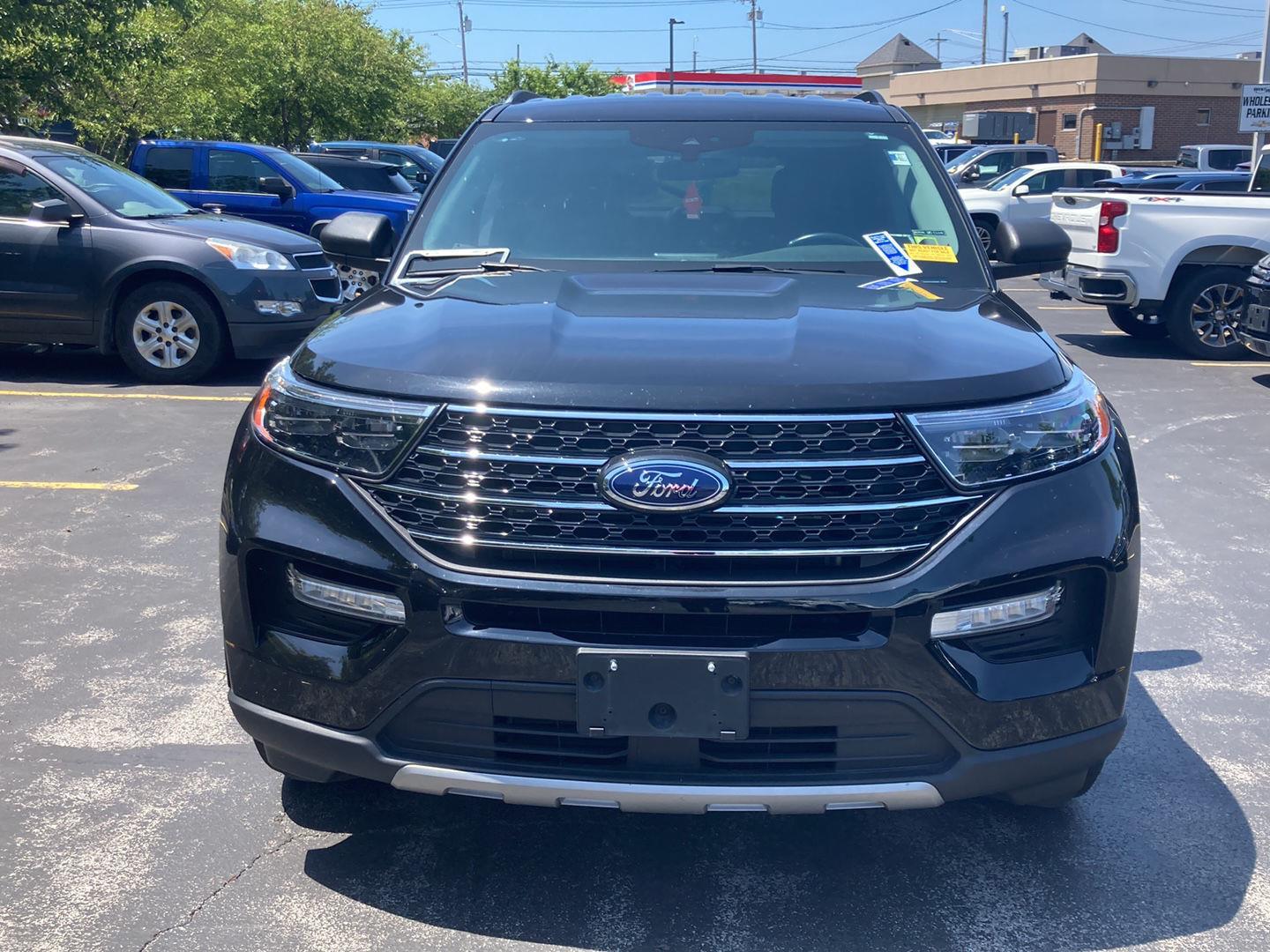 Used 2023 Agate Black Ford XLT image 2