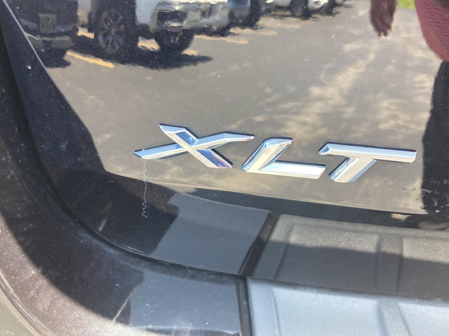 Used 2023 Agate Black Ford XLT image 11