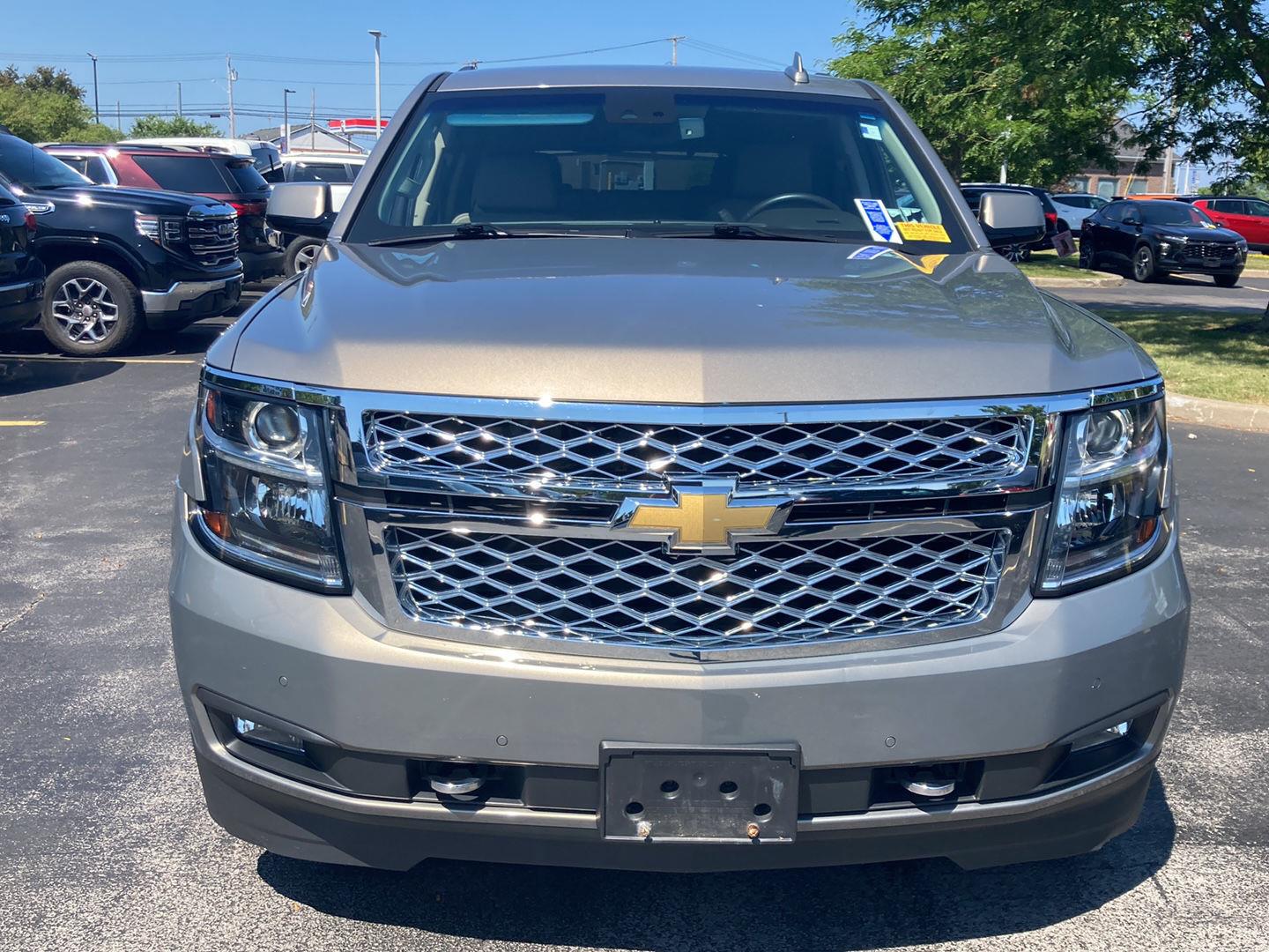 Used 2019 Pepperdust Metallic Chevrolet LT image 2