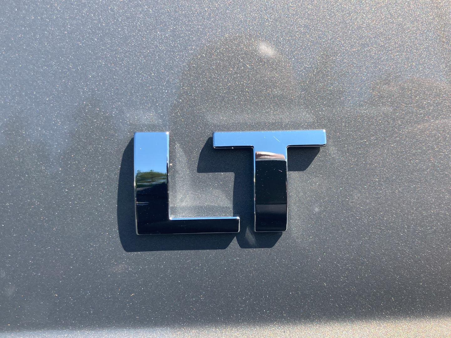 Used 2019 Pepperdust Metallic Chevrolet LT image 10